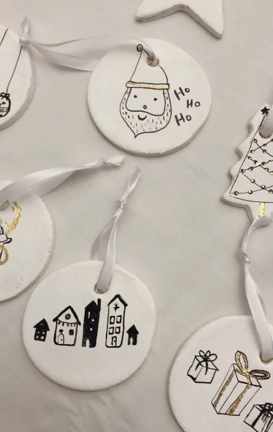 Last minute Christmas decor by Nikita Camacho Hearts in her Shoes Mommy Blogger 